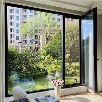 Ventanas abatibles de aluminio con doble acristalamiento|5+20A+5 Argón bajo-E|SGL